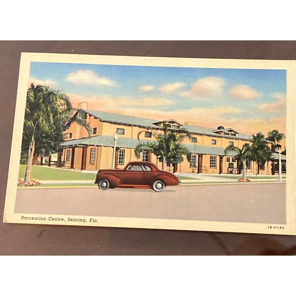 Sebring FL Recreation Center Vintage Postcard Linen 50s Car‎ Curt Teich - Picture 1 of 4